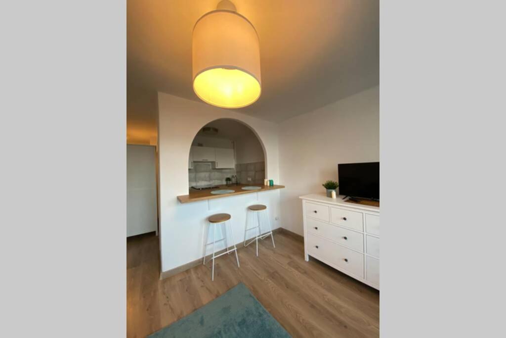 Modern Studio Apartment At Park&Stadium Near City Center Katowice Exterior foto